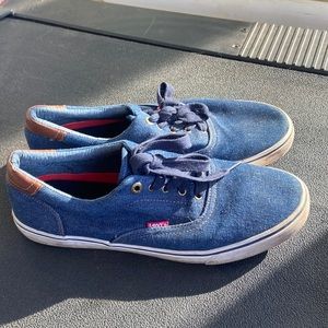 Mens Levi’s shoes